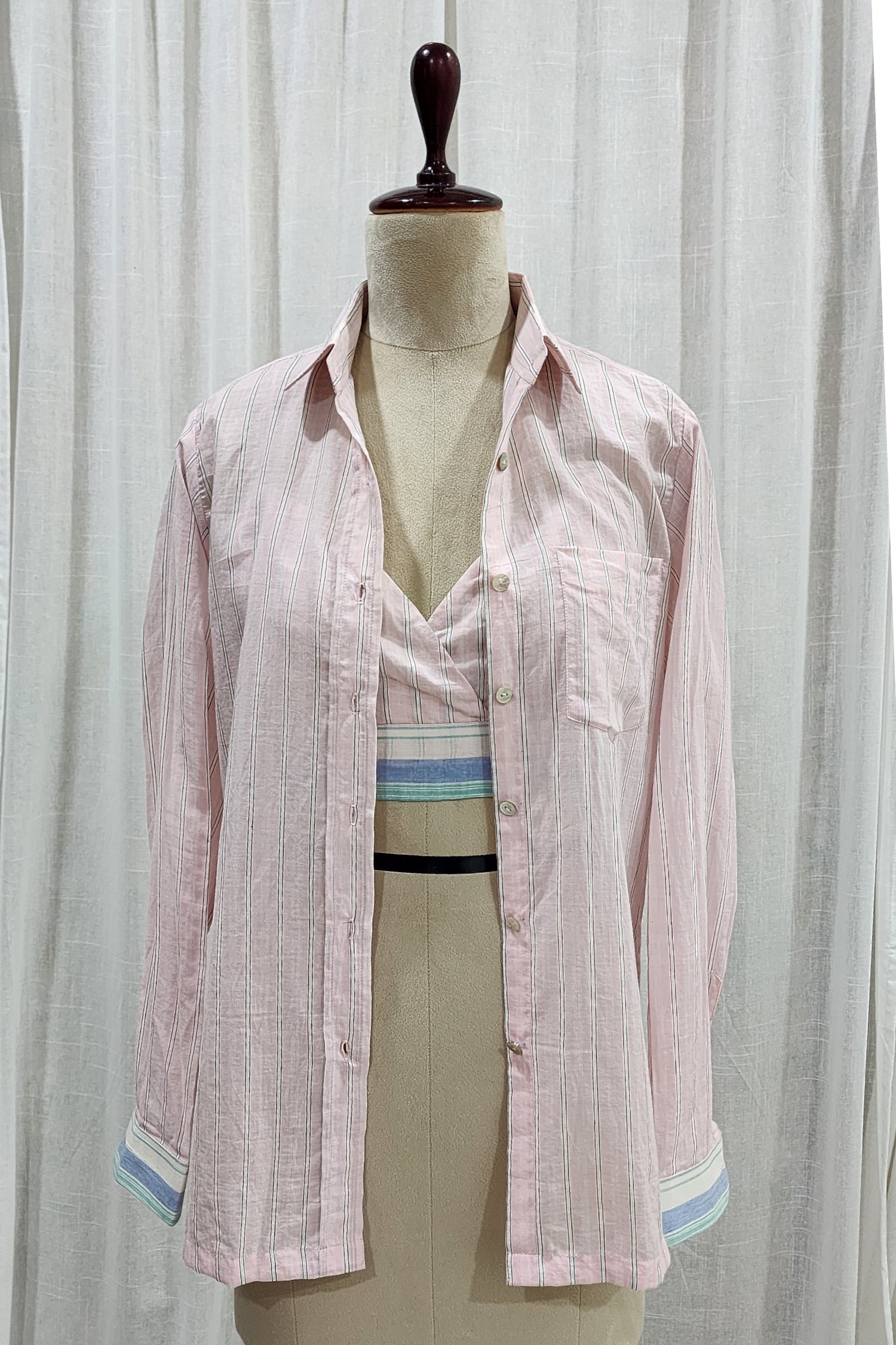 Pink muslin shirt with bralette