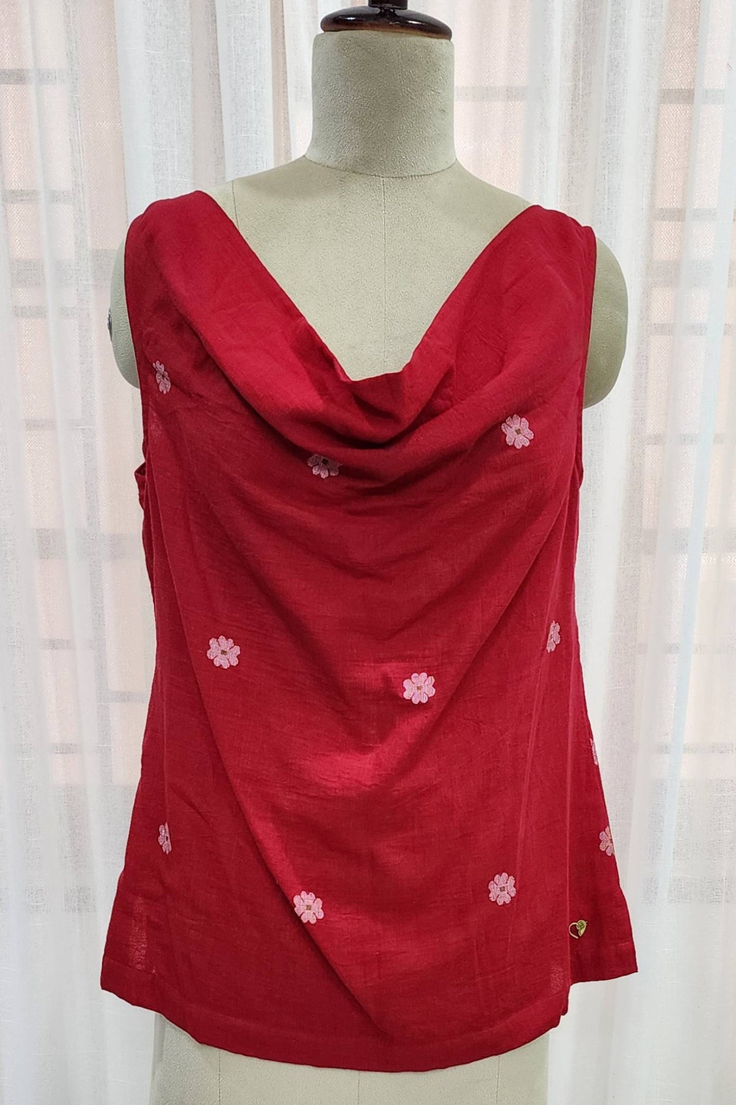 Red jamdani cowl neck Top