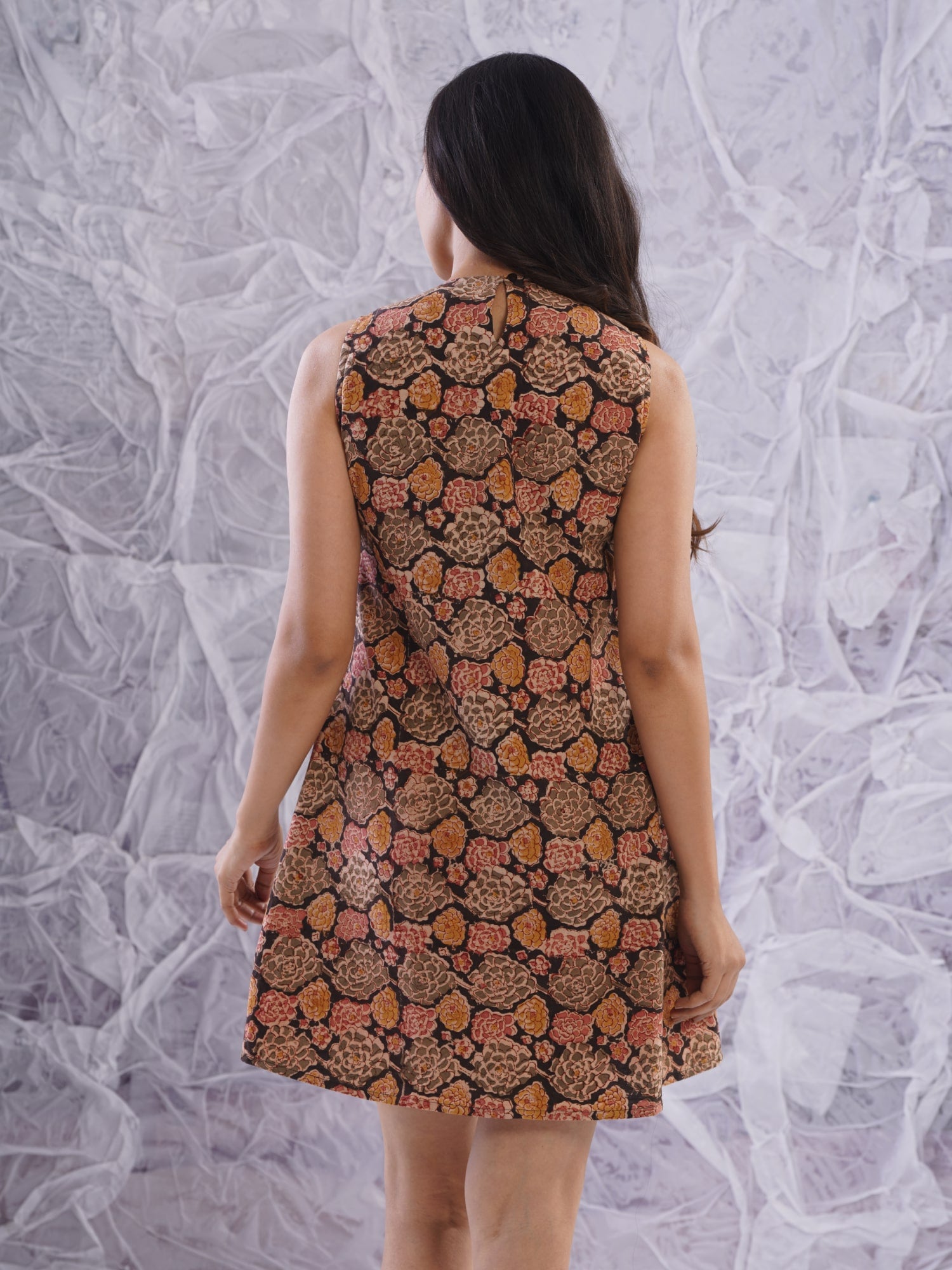 Adjustable key hole dress - 100% Cotton- Multi - Chintz – Label Rama