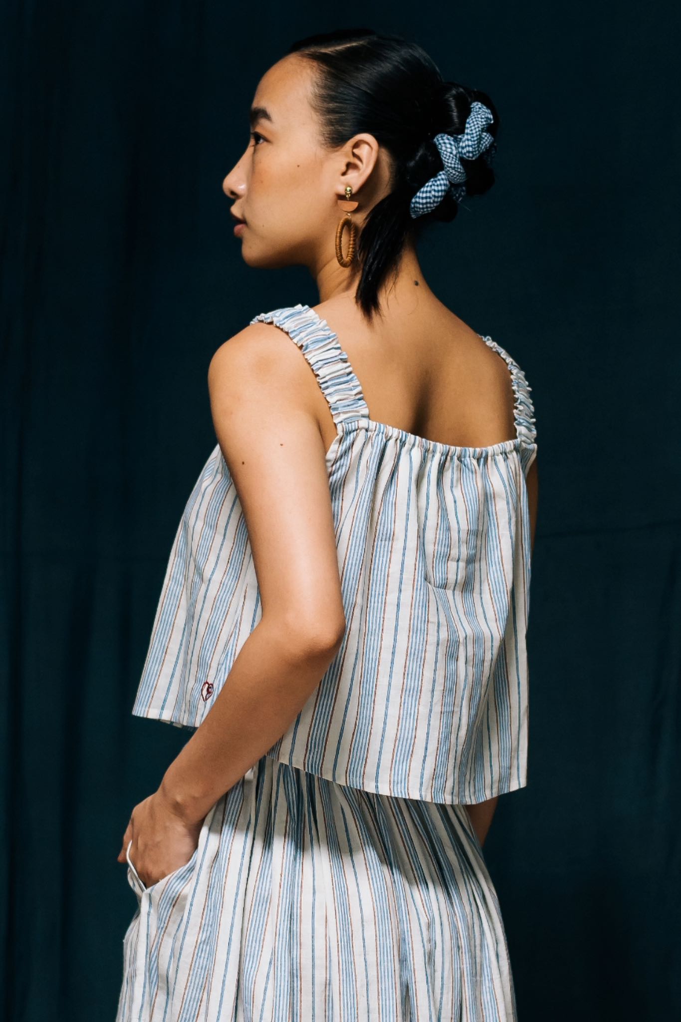 Lolita Crop Top with Straps, tailored fit, summery, fine khadi : Back