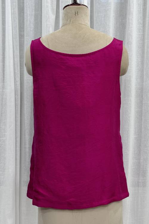 Sleevless blouse with cowl neck- Zenobia Fuchsia